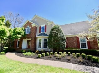 648 Foxfire Rd, Elizabethtown, KY 42701