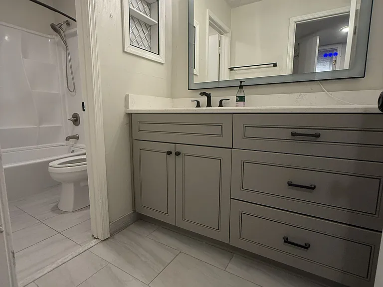 1802 Augusta Dr #1802 — Photo 10