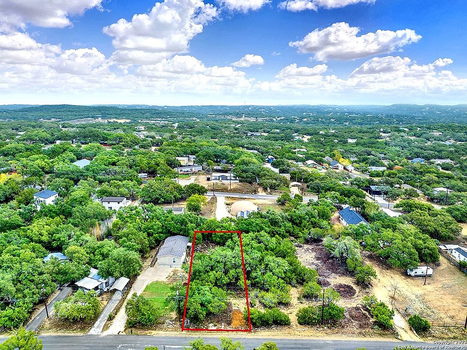 1st image of 1035 Cypress Dr