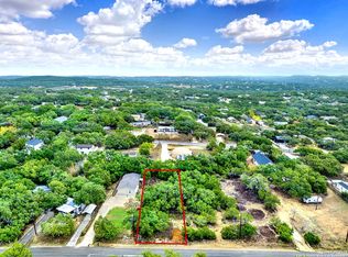1035 Cypress Dr, Canyon Lake, TX 78133