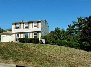 5854 Dashwood Dr, Bethel Park, PA 15102