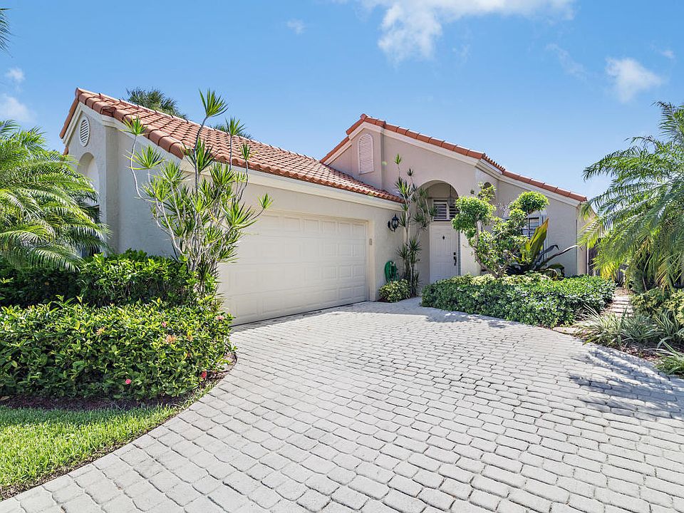 1st image of 2632 La Lique Cir