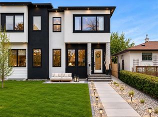 2824 30th St SW, Calgary, AB T3E 2M5