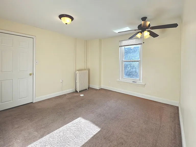 4548 Wilde St — Photo 9