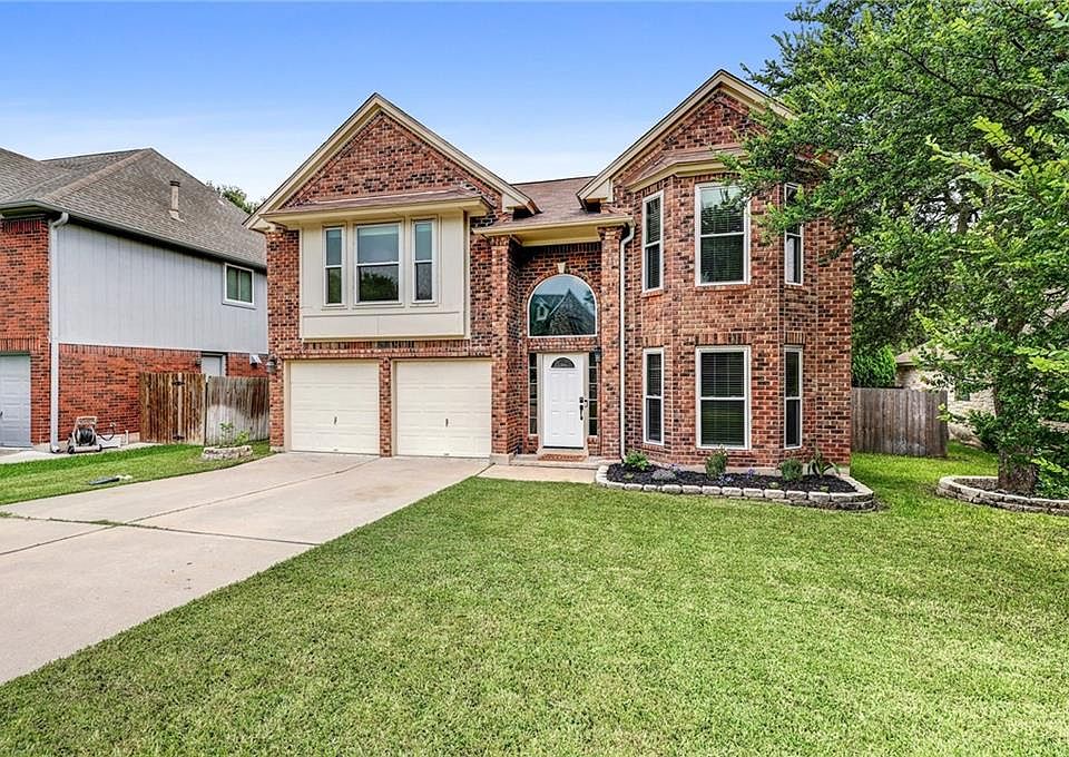 1st image of 17851 Park Valley Dr