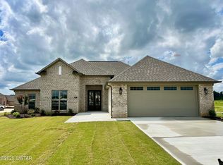 121 Daybreak Loop, Medina, TN 38355