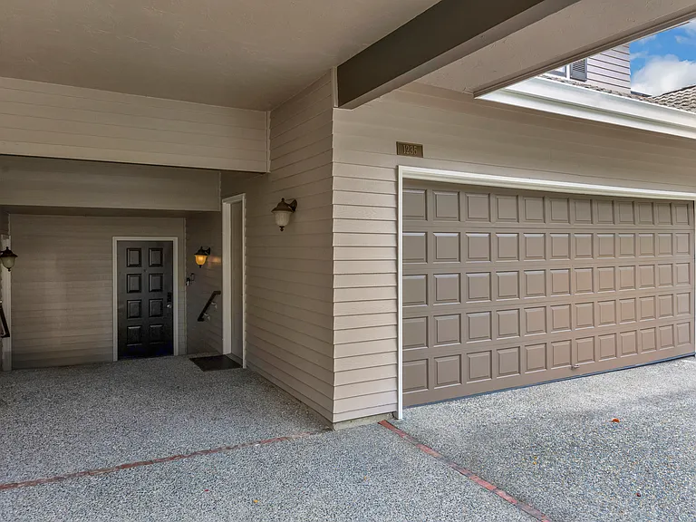 1235 140th Pl NE — Photo 25