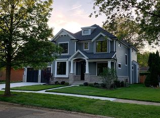 824 East Ave, Park Ridge, IL 60068