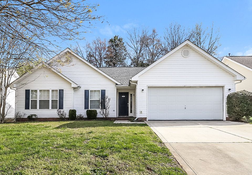1st image of 12405 Poplar Forest Dr