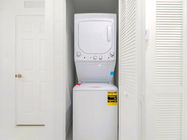 Washer/Dryer