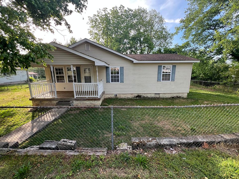 1st image of 1309 Holly Ave