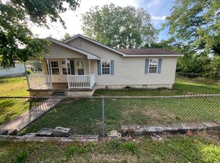 1309 Holly Ave, South Pittsburg, TN 37380