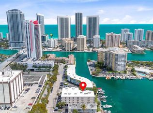 2420 Diana Dr APT 203, Hallandale, FL 33009