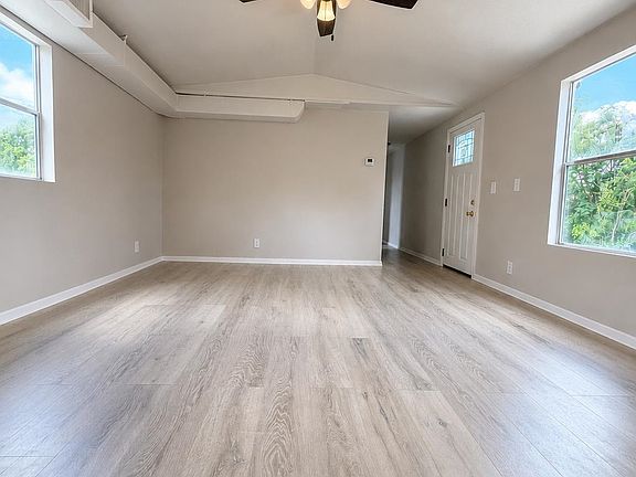 4th image of 4535 Sepulveda Ln