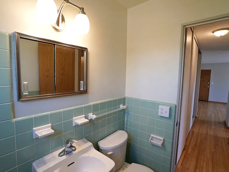 Como Lake Estates — Photo 25