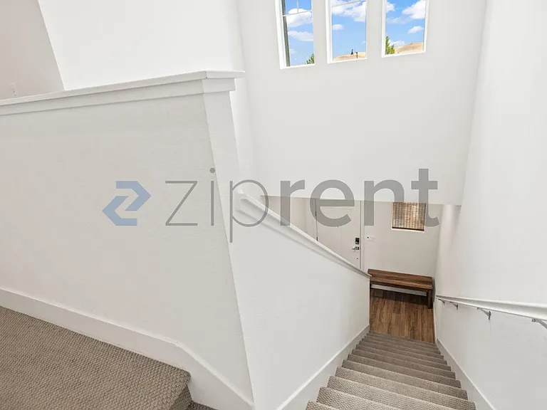 5996 Markham Dr — Photo 19