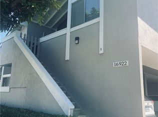 16922 Limelight Cir UNIT B, Huntington Beach, CA 92647