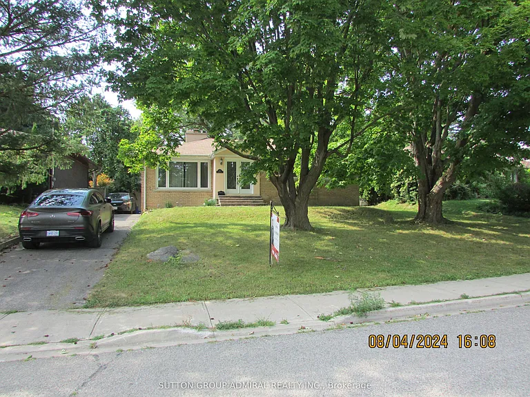 62 Leisure Ln #BASEMENT — Photo 13
