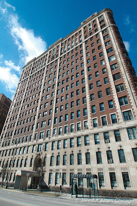 1st image of 3750 N Lake Shore Dr APT 13C