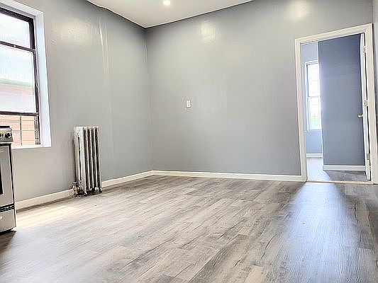 1st image of 180 Bay 31 St #4