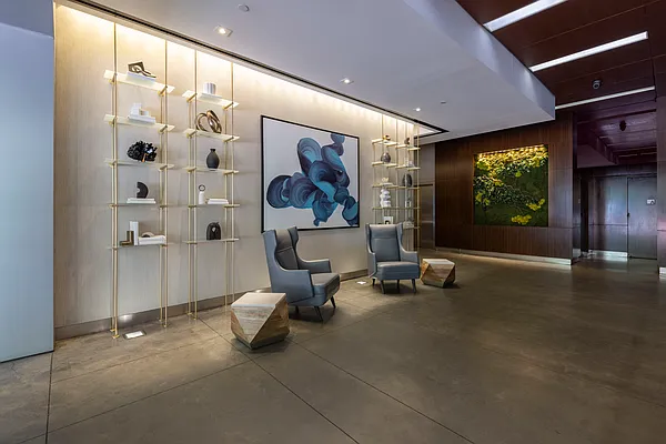 Rented by Compass | media 12