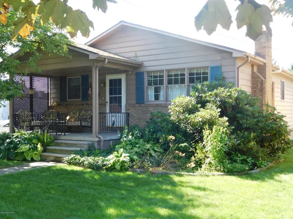 220 Wright Ave, Kingston, PA 18704