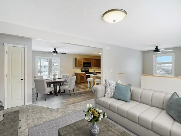 5313 Horizon Dr NE, Fridley, MN 55421