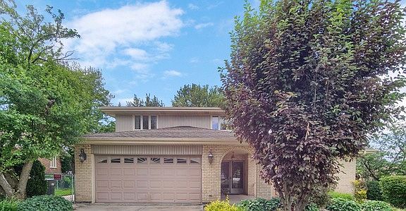 3rd image of 14538 S Clydesdale Ln