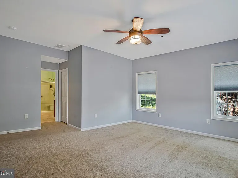 1002 Nabbs Creek Rd — Photo 20