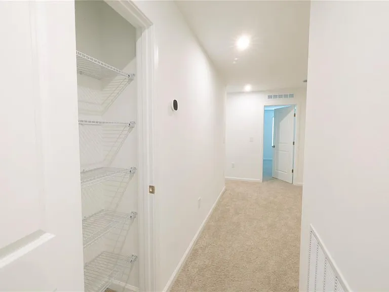 104 Royal Ranch Rd — Photo 53