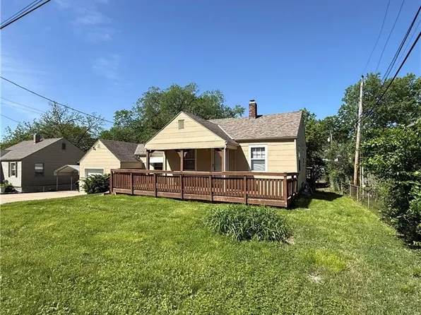 4260 NE Kelsey Rd, Kansas City, MO 64116