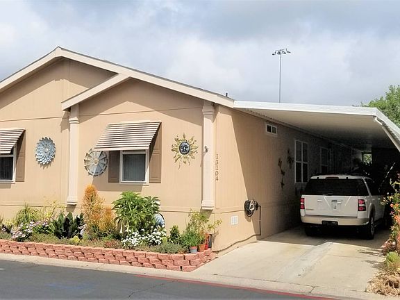 2nd image of 13104 Dana Vista St