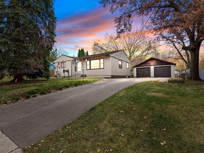30 Garnet Lane, Madison, WI, 53714