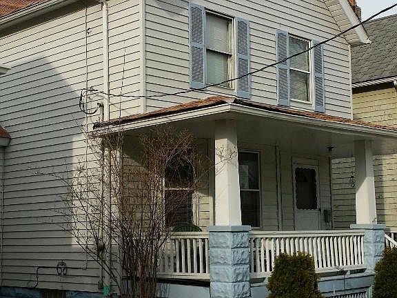 2nd image of 3622 Poe Ave