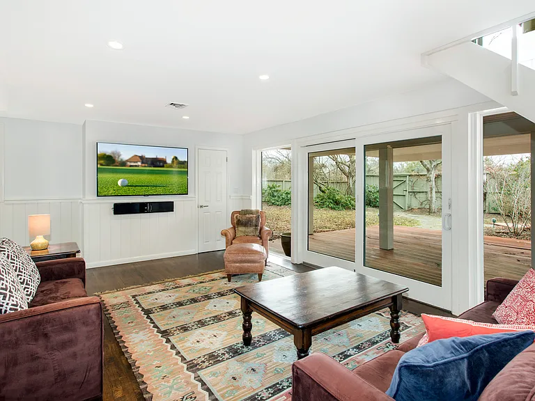 66 Jacqueline Dr — Photo 12