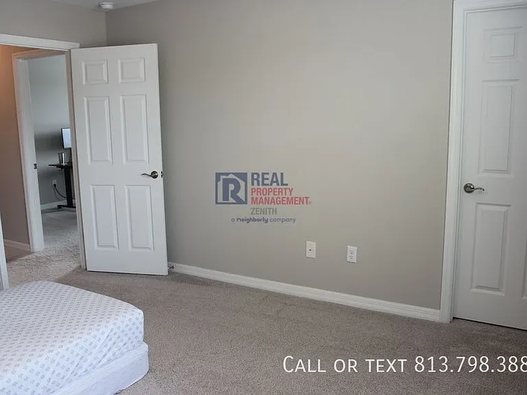 2454 Stapleford Pl — Photo 38