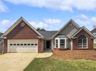 2385 Cove Lake Rd, Lithonia, GA 30058