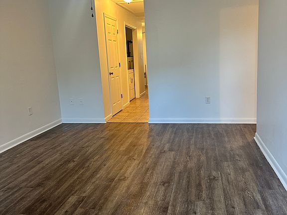 2nd image of 7911 Ebony Ct