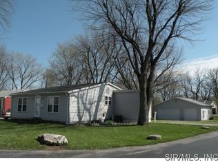101 Julia St, Collinsville, IL 62234