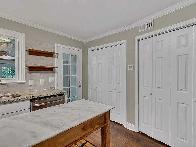 511 Nall Ave — Photo 14