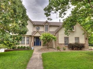 1517 Canterbury Ln, Liberty, MO 64068