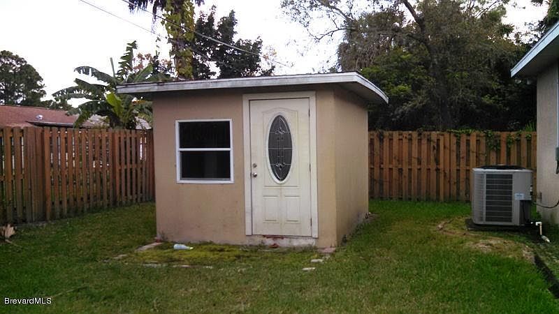 2nd image of 499 Filbert Ave NE