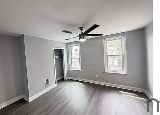 6337 N Lambert St — Photo 8