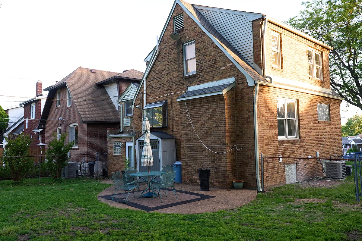 Building Photo - 5989 N Cuba Ct