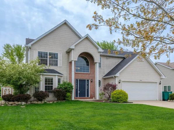 5824 Tradewind Dr, Portage, MI 49024