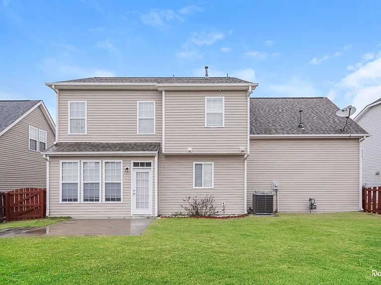 12834 Beddingfield Dr — Photo 15