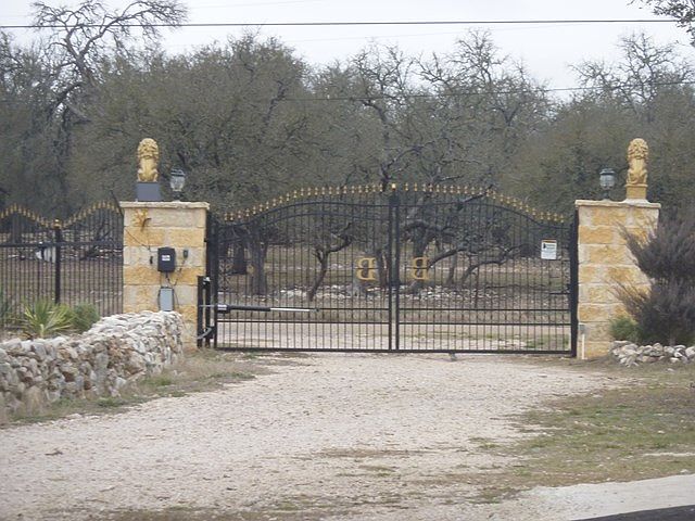 1st image of 1568 Thrill Hill Dr