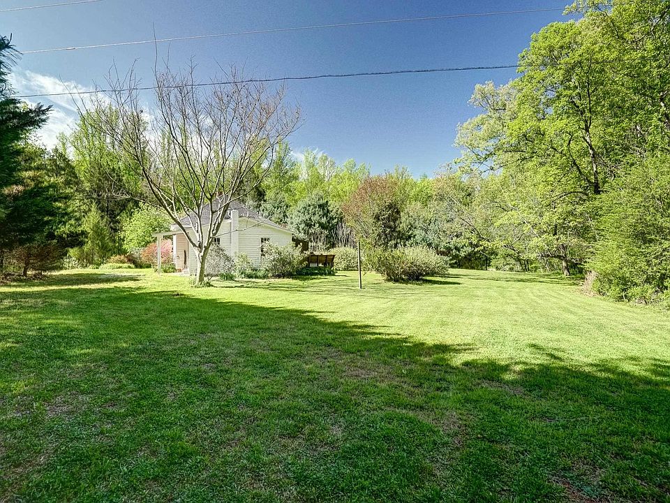 52nd image of 1421 Arrington Rd
