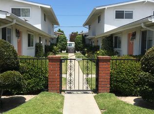 276 E 16th Pl #C, Costa Mesa, CA 92627