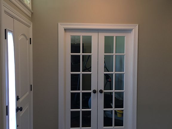 5th image of 324 Avondale Ln